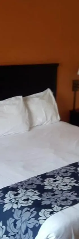 Hotel Express Inn, Hotel in Sabinas