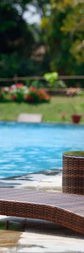 Jungle Villa Resort - Near Chitwan National Park, Hotel in Chitwan