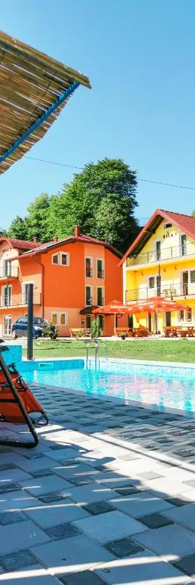 Green Villas Tjentiste, Hotel in Tjentište