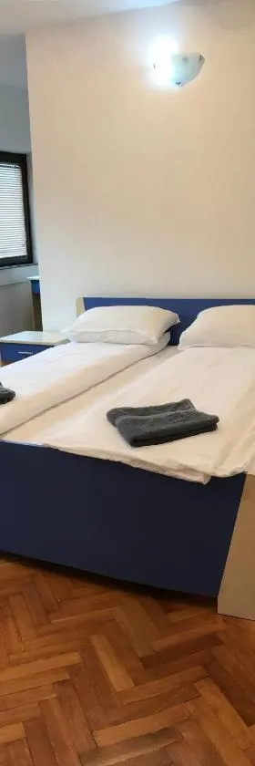 Apartmani Košuta, Hotel in Tjentište