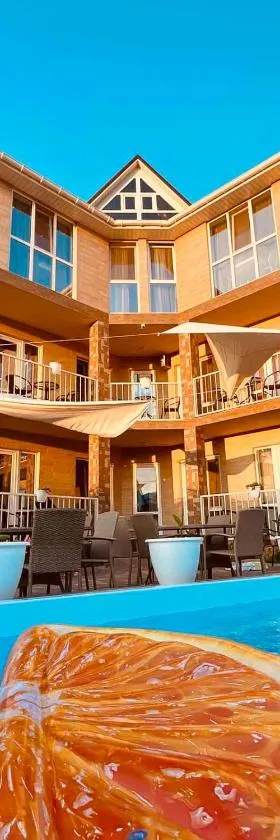 Villa Shell, Hotel in Satoka