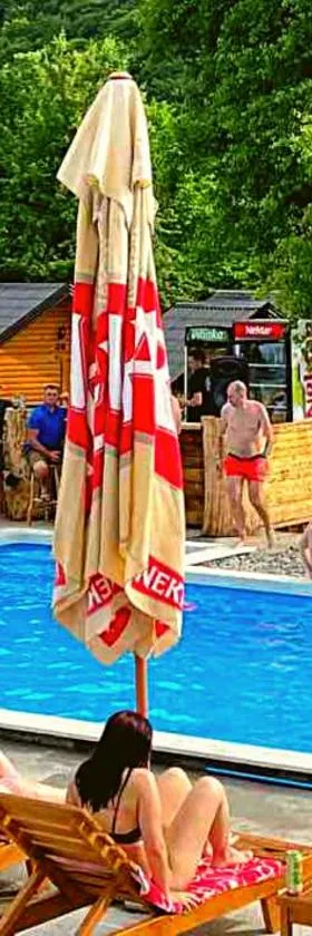 Rafting centar RT, Hotel in Foča