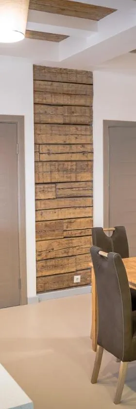 Apartment near the river with it's own entrance, Hotel in Līgatne