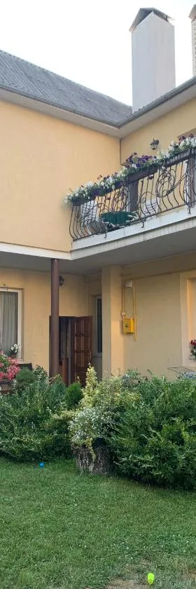 Celebrity, Hotel in Kamjanez-Podilskyj