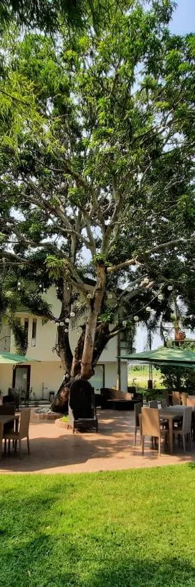 Estancia De Lorenzo Tarlac, Hotel in Tarlac City