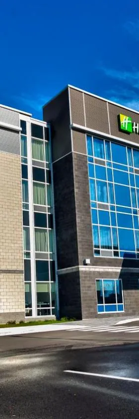 Holiday Inn Express & Suites Vaudreuil-Dorion by IHG, Hotel in Vaudreuil-Dorion