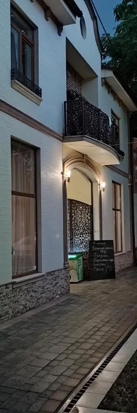 Готель-ресторан "Олеся", Hotel in Berehowe