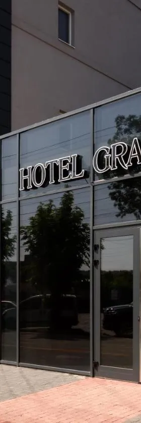 Grand Royal, Hotel in Czernowitz