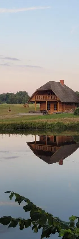 Brīvdienu māja ar pirti "Strautkalni", Hotel in Ieriķi
