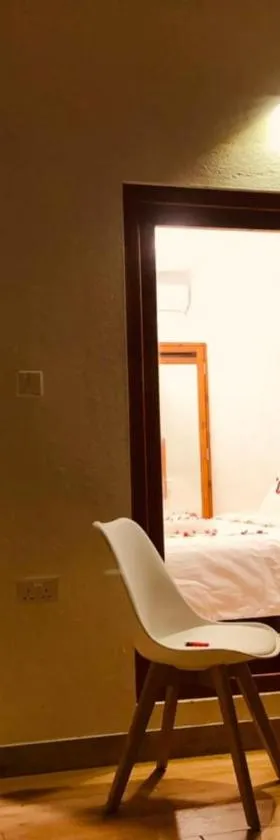 Dacha Thoddoo, Hotel in Thoddoo-Atoll