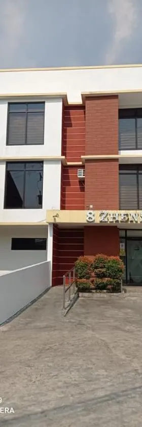 8 Zhensen Inn, Hotel in Bacoor