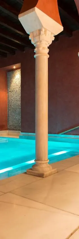 resortir「CORDOBA/コルドバ」最高級 天然大理石 スクエア ASPLUND リゾートホテル コルドバの高級宿泊施設