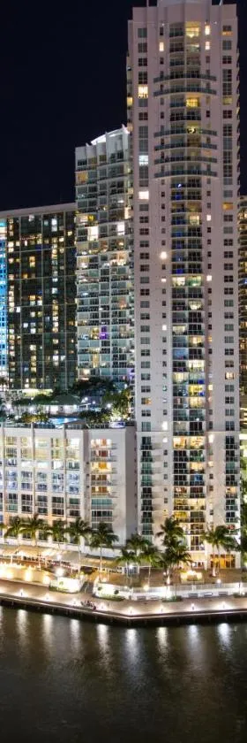 Comfort Inn & Suites Downtown Brickell-Port of Miami, Hotel in Miami