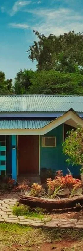 House of TamSe Laagans ' Inn, Hotel in Badian