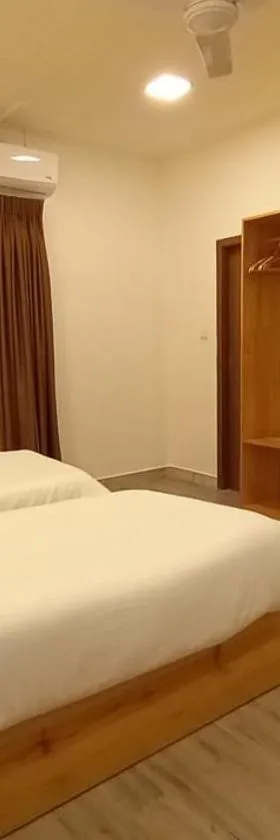 Sky View by Relax Tours, Hotel in Dhangethi