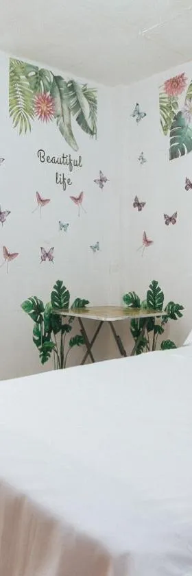 Cristian Jay Dormitory by RedDoorz, Hotel in Dasmariñas