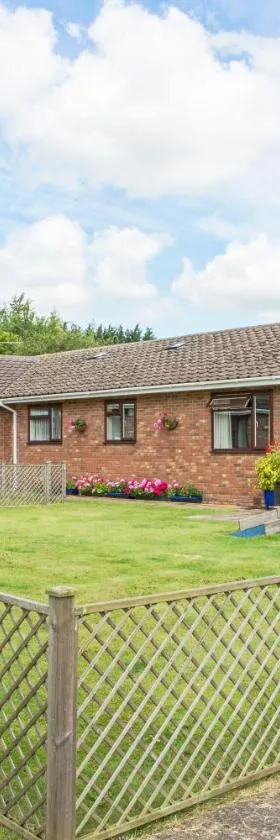 Little Bullocks Farm, Hotel in Takeley