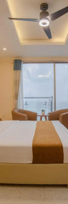 Amber Beach Hotel, Hotel in Hulhumalé