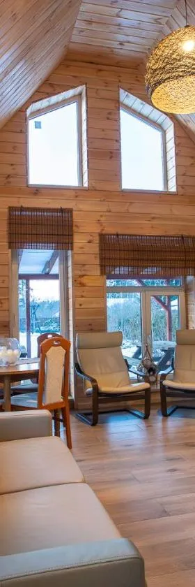 Brīvdienu māja mierpilnai ģimenes atpūtai Siltumnīca, Hotel in VEF-Skulte