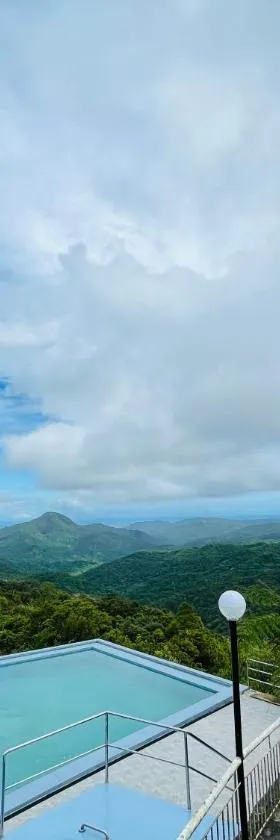La View Mountain Resort, Hotel in Damasanan