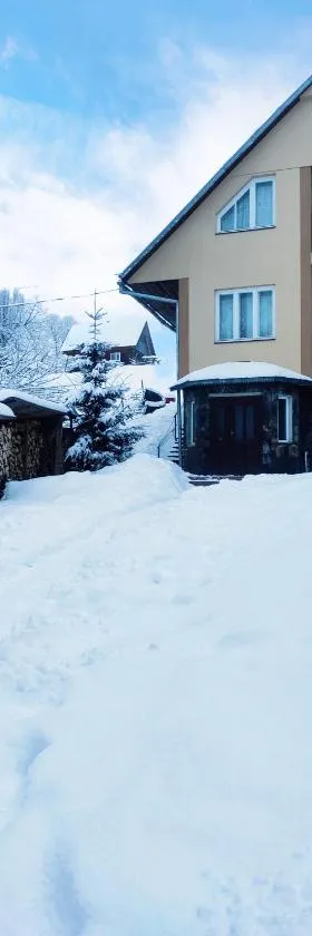Незабудка, Hotel in Verkhne-Studeny