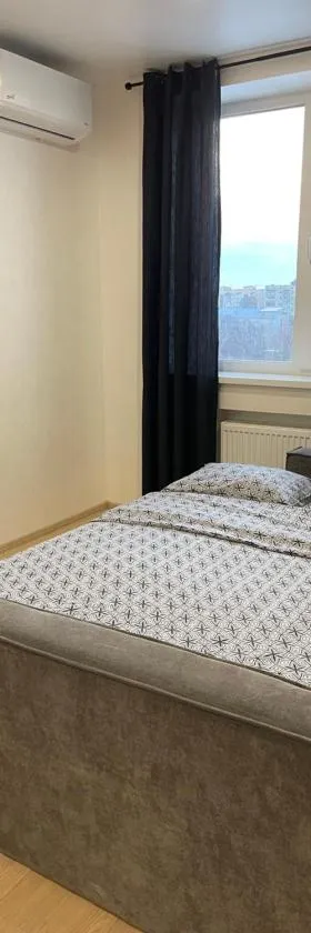 0134 Новые смарт апартаменты ЖК «Сады Вишневые», Hotel in Wyschnewe