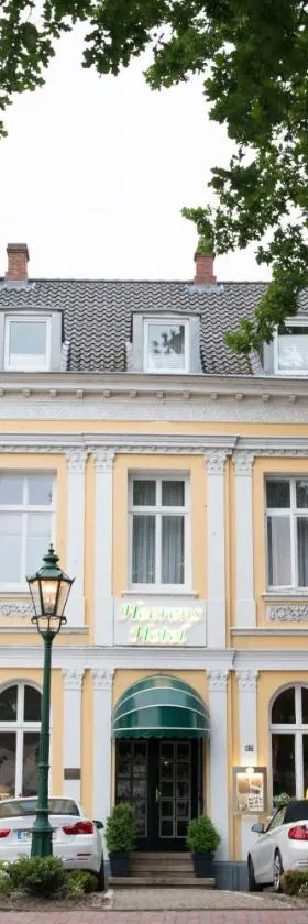 Heerens Hotel, Hotel in Emden