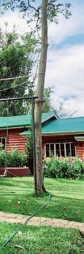 Dahilayan Comfy Cabin, Hotel in Manolo Fortich