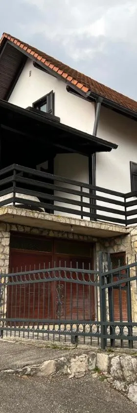 Vikendica Mlinovi, Hotel in Krupa na Vrbasu