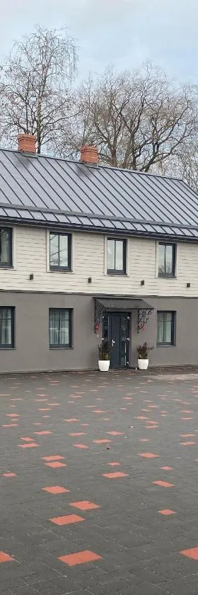 Saules iela 2A, Hotel in Saldus