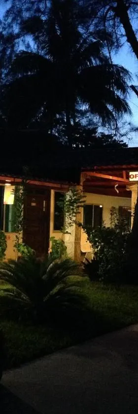 Freedom Shores "La Gringa" Hotel - Universally Designed, Hotel in Isla Aguada