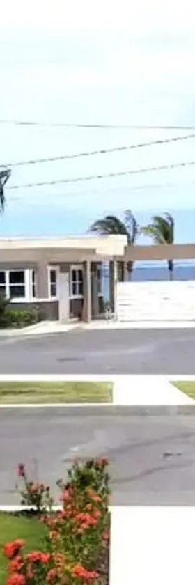Hamilton @ Oceanpointe a serene 2bed 2 bath Villa, Hotel in Lucea