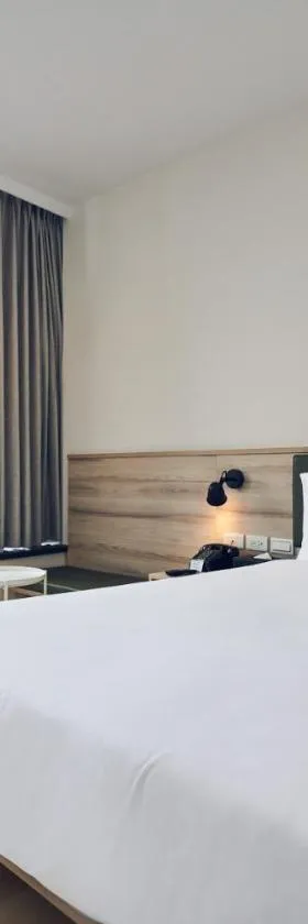 CHECK Inn Express New Taipei Tamsui, Hotel in Tamsui