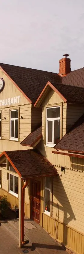Pilsberģu krogs, Hotel in Jūrkalne