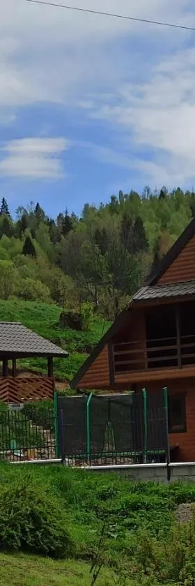 Садиба Сімейний Затишок, Hotel in Oryavchyk