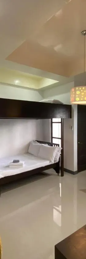 Ma Lourdes' Inn, Hotel in Palompon