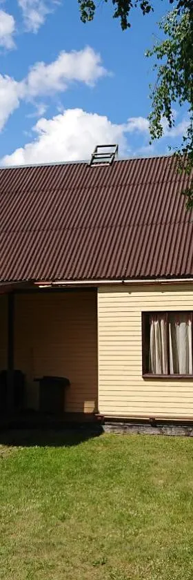 Pirmie Zaļmeži, Hotel in Jūrkalne