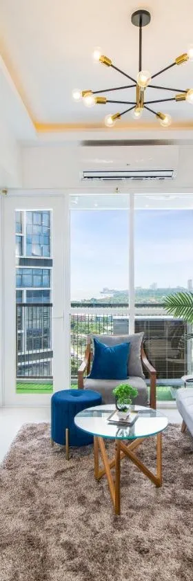 OMP 15C-T2, Seaview, Pool & Beach Access, Near Airport, FAST WI-FI, Netflix, Hotel in Punta Engaño