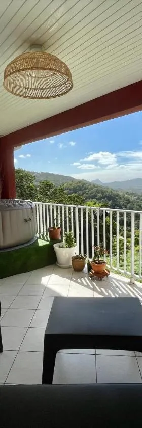 HARMONY Appart Type Penthouse avec vue imprenable, Hotel in Bois la Charles