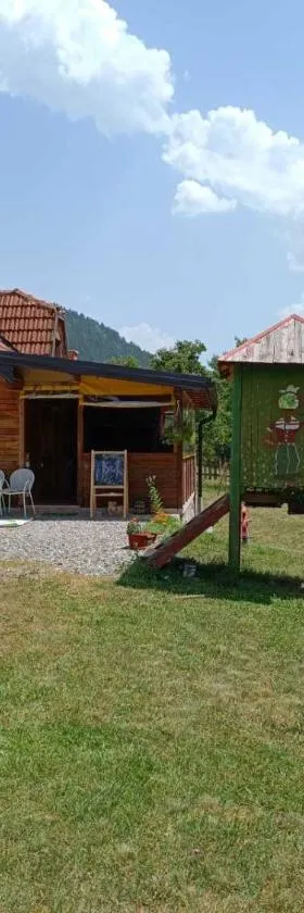 Drinski dragulj, Hotel in Višegrad