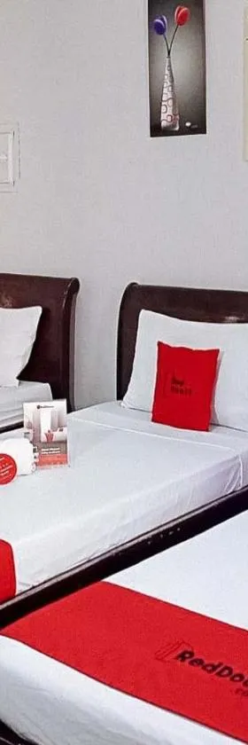 RedDoorz Near Ormoc Port Terminal, Hotel in Ormoc City