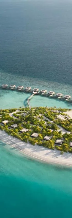 Patina Maldives, Fari Islands, Hotel in Nord-Malé-Atoll