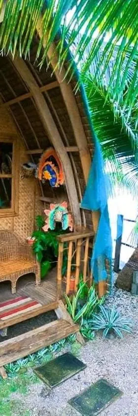 Reggae Vibes De Romblon, Hotel in Agpanabat