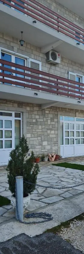 Apartman Vujovic, Hotel in Zlatište