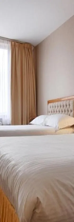 Flushing Hotel, Hotel in Queens