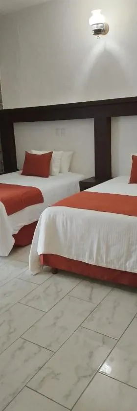 Pineda Real HOTEL, Hotel in Tonalá