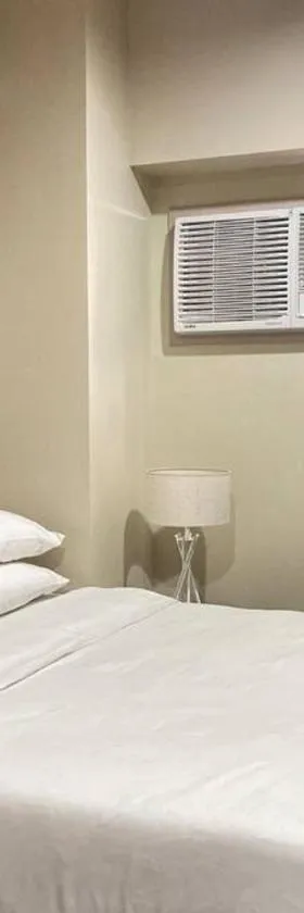 11F Migas Haven @ Sunvida Tower across SM City, Hotel in Carreta