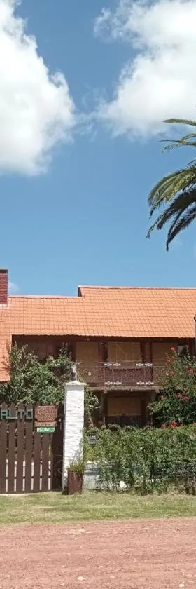 Chalé Alto, Hotel in Soriano