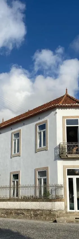 Casa dos Caminhos de Santiago, Hotel in Mosteiró