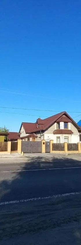 Valentyna, Hotel in Sapezhanka